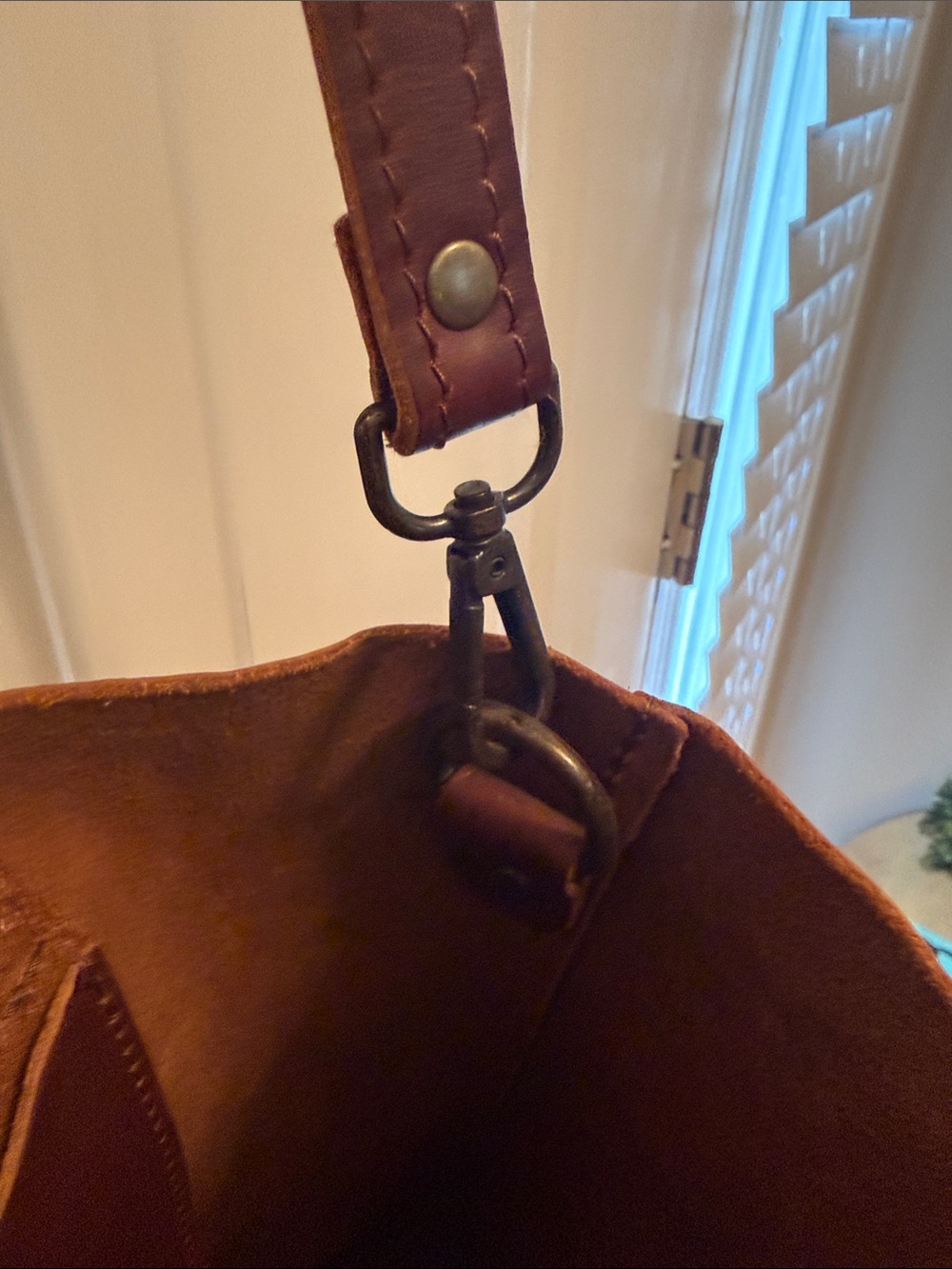 Portland Leather Goods Tote Bag in Dark Brown crossbody or use shoulder straps - Picture 6 of 14